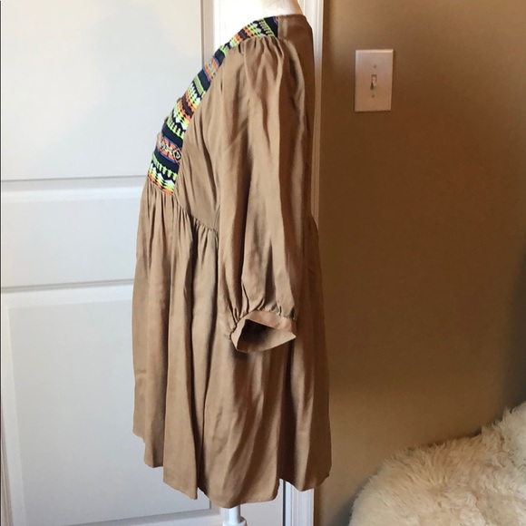 NWOT Umgee Tan 3/4 Sleeve Dress with Aztec Print - Picture 4 of 6